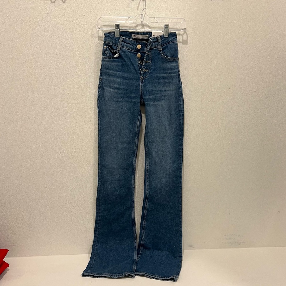 NWT Zara High Rise Flare Leg Full Length Jeans